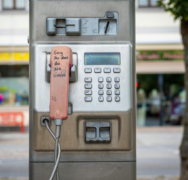 professional tech helpline 0120872222